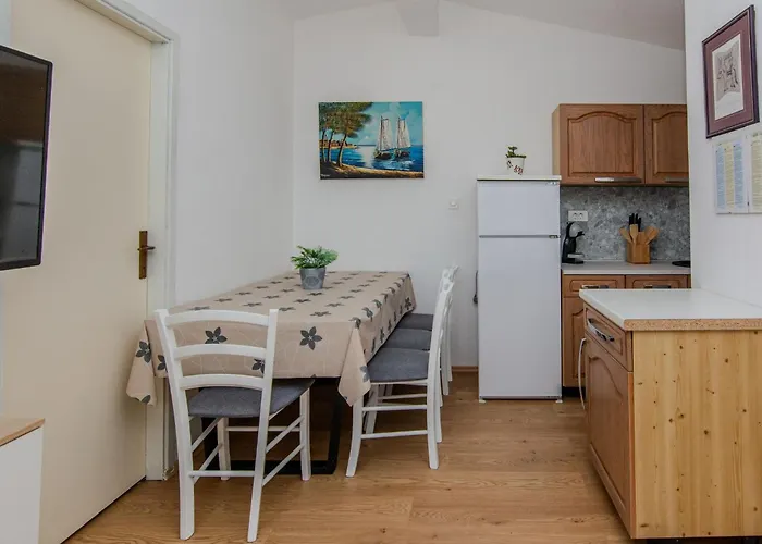 Apartament Gerzic By Interhome *