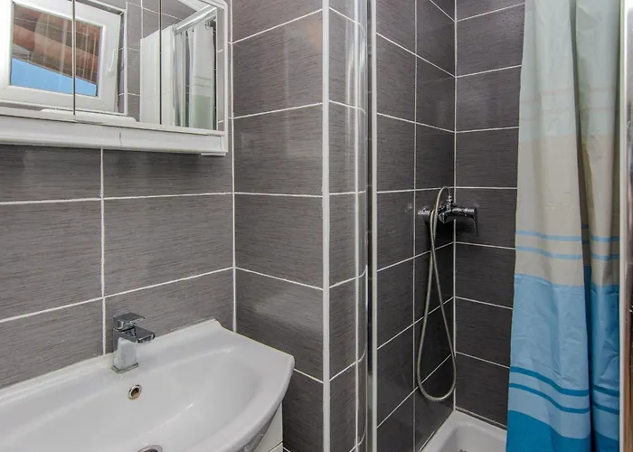 Gerzic By Interhome * Vir